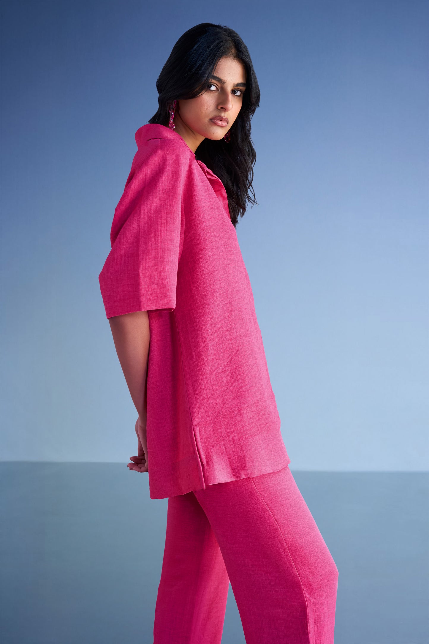 STRAIGHT CUT LINEN-TEXTURED PANT