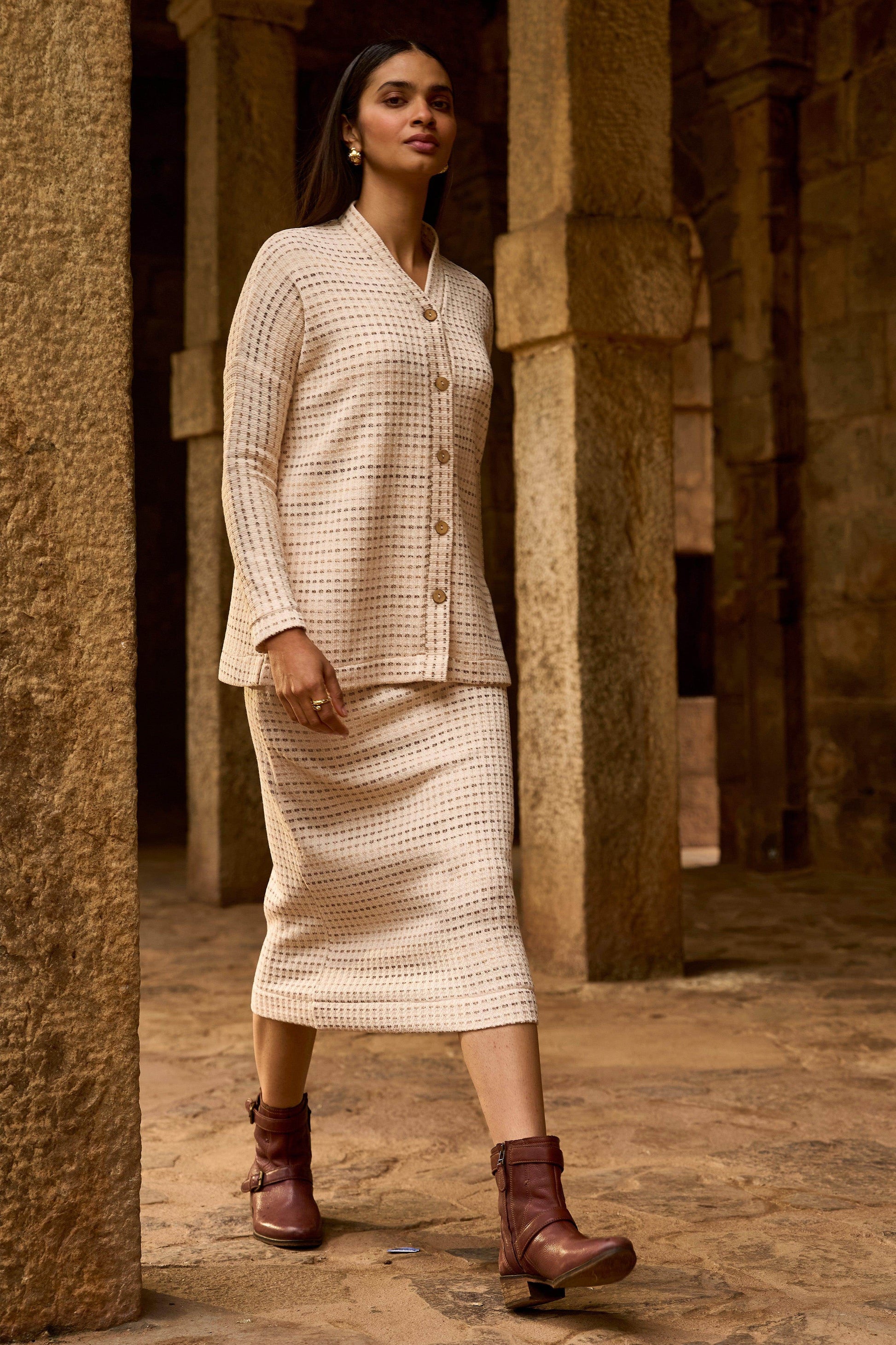 TEXTURED KNIT SET - dash and dot