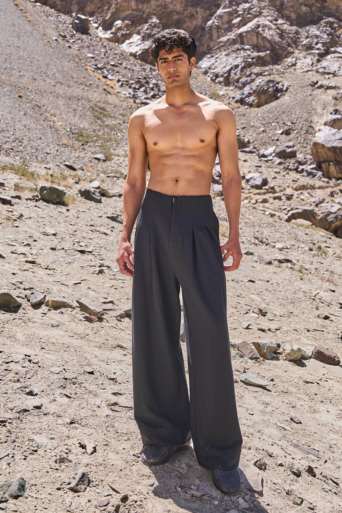 KNITTED PANTS - dash and dot