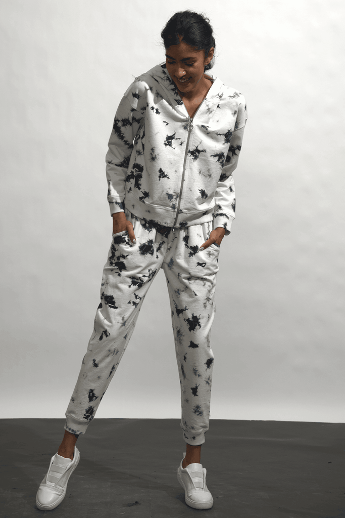 B/W TIE DYE HOODIE - dash and dot dash and dot