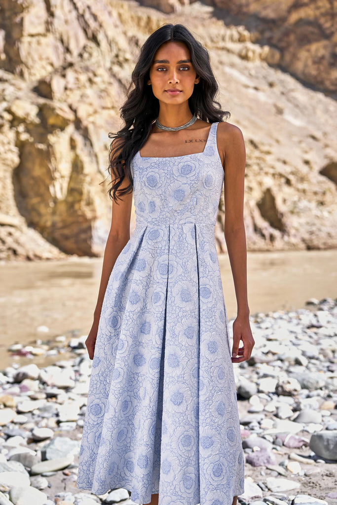 FLORAL FLARED MIDI dash and dot