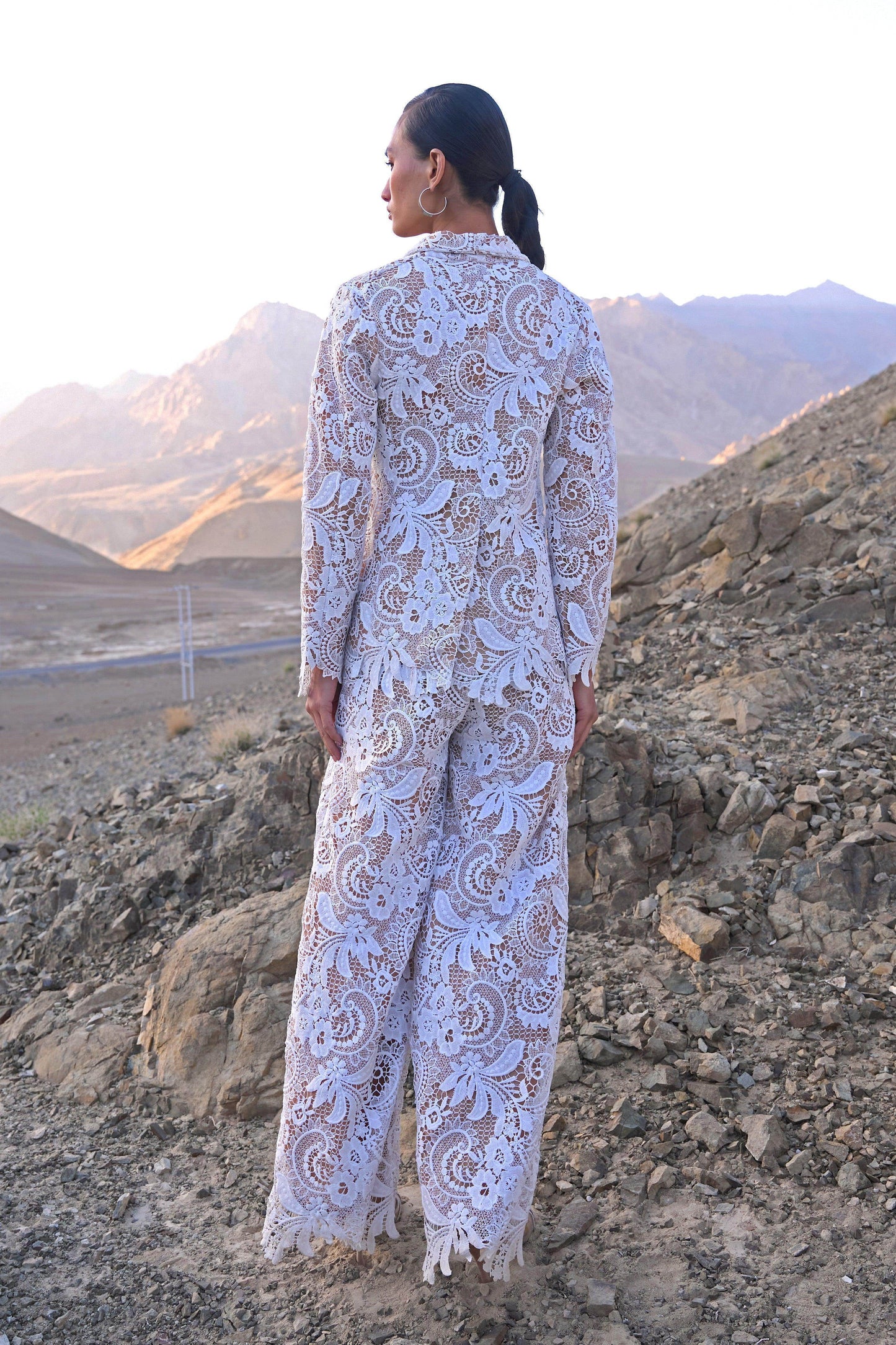 SCALLOPED LACE PANT - dash and dot