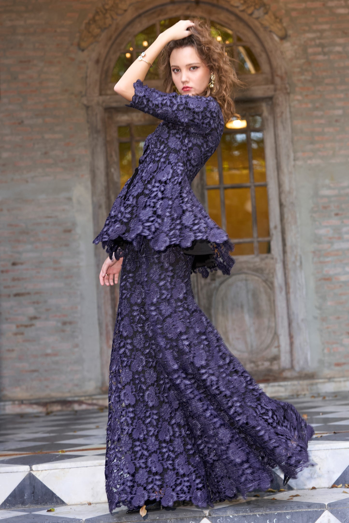 EMBROIDERED LACE PEPLUM TOP