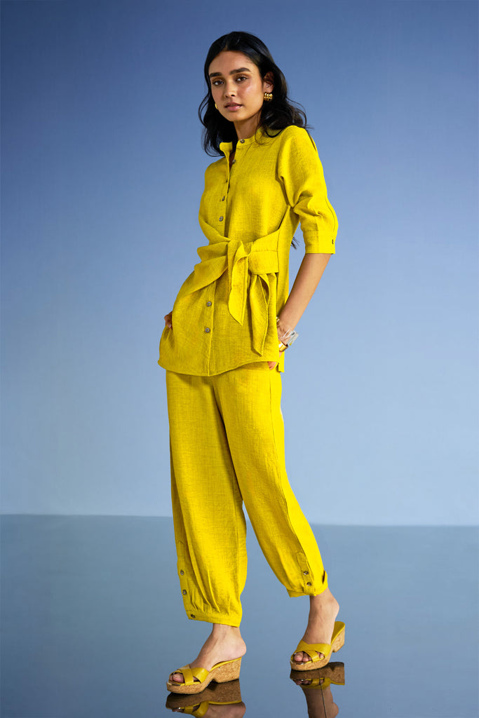 LINEN-TEXTURED SIDE-TIE TOP dash and dot