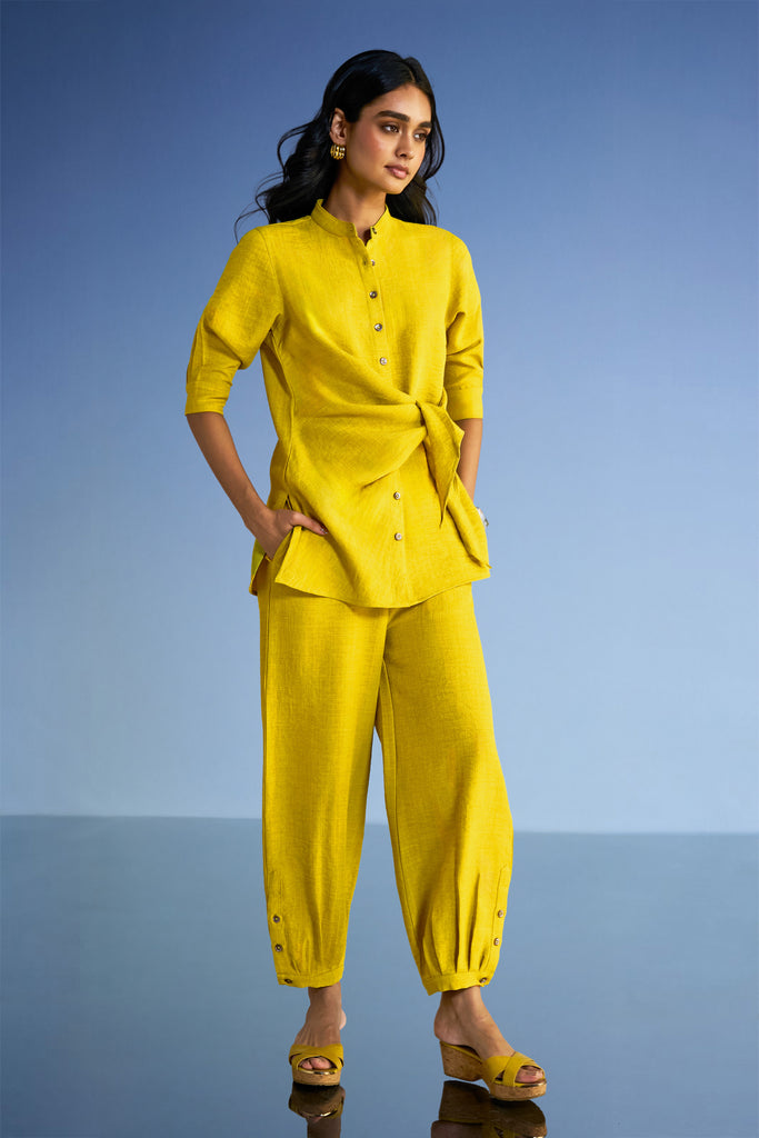 LINEN-TEXTURED SIDE-TIE TOP dash and dot