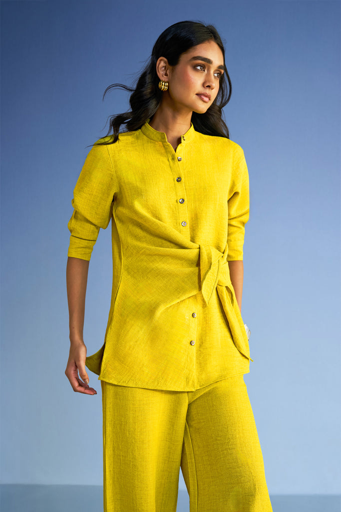 LINEN-TEXTURED SIDE-TIE TOP dash and dot