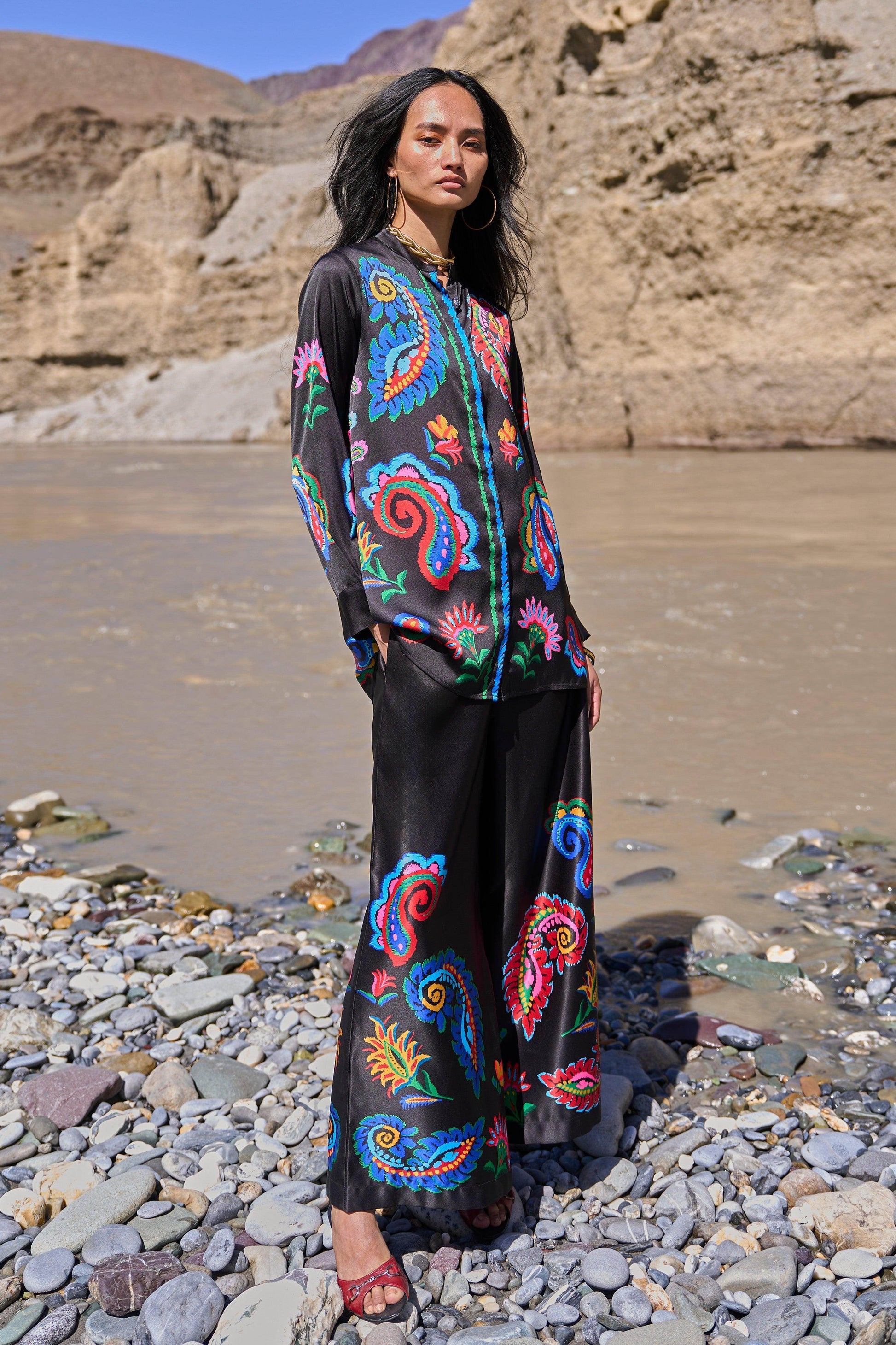 MULTICOLOUR PAISLEY PANT - dash and dot