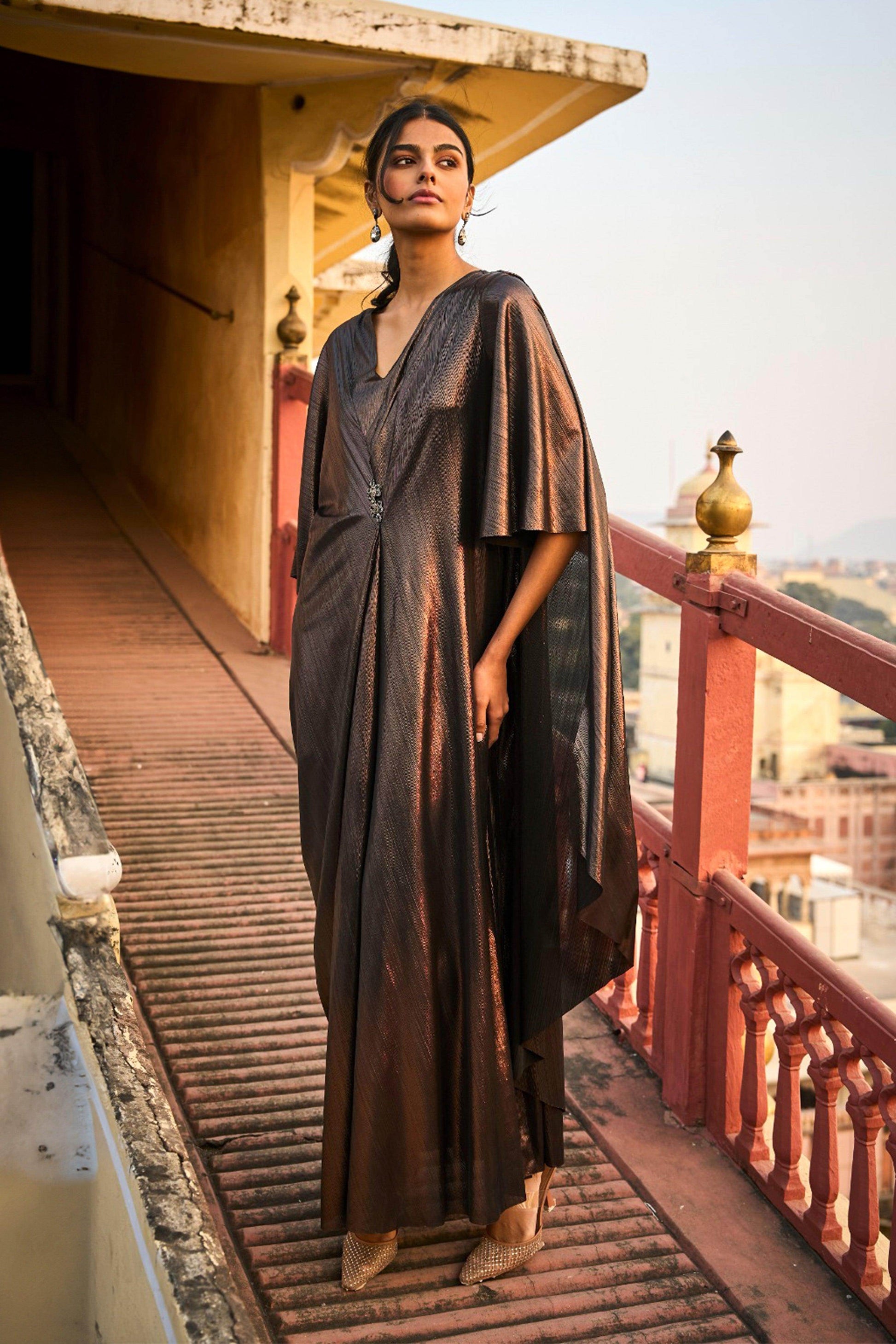 SARI DRAPE KAFTAN - dash and dot