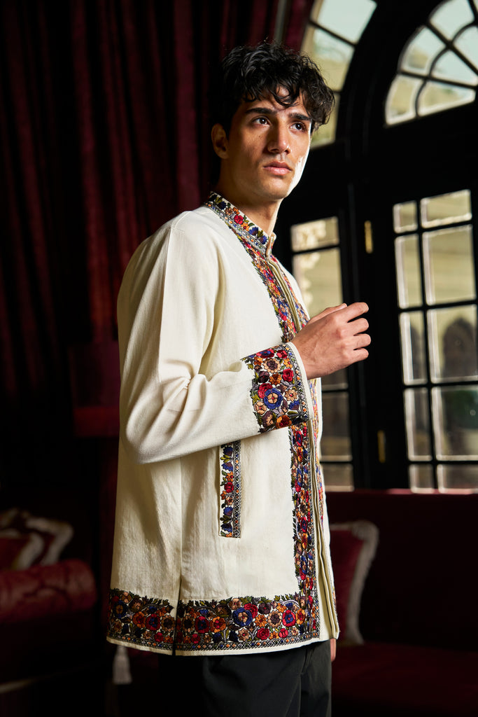 KASHMIR SHACKET dash and dot