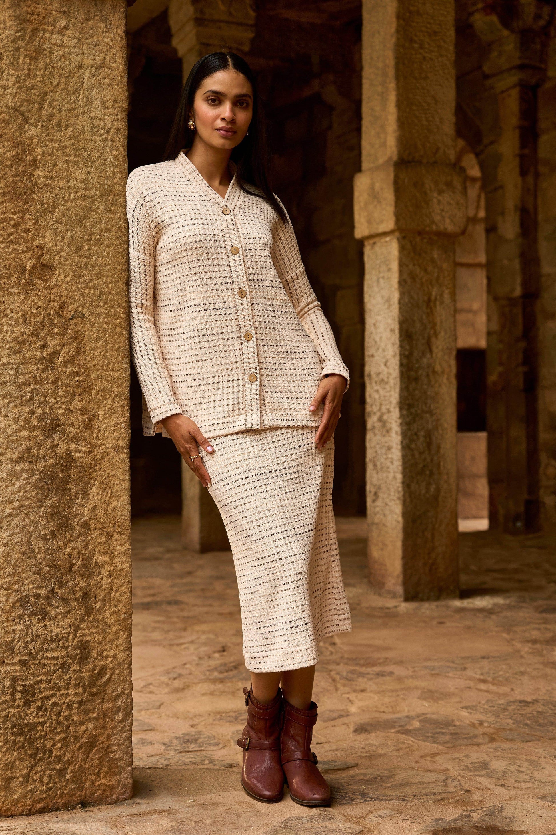 TEXTURED KNIT SET - dash and dot