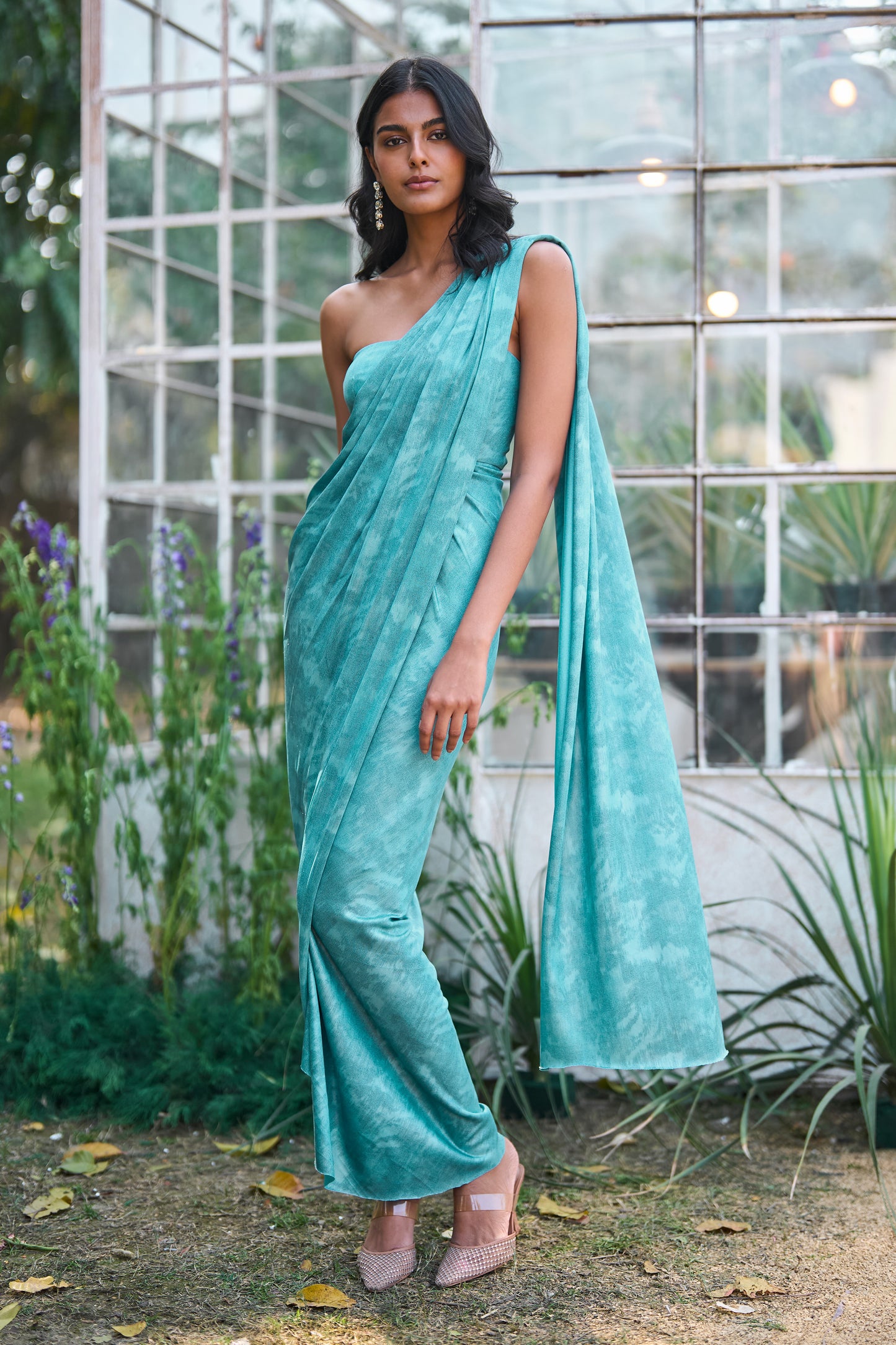 SARI DRAPE GOWN