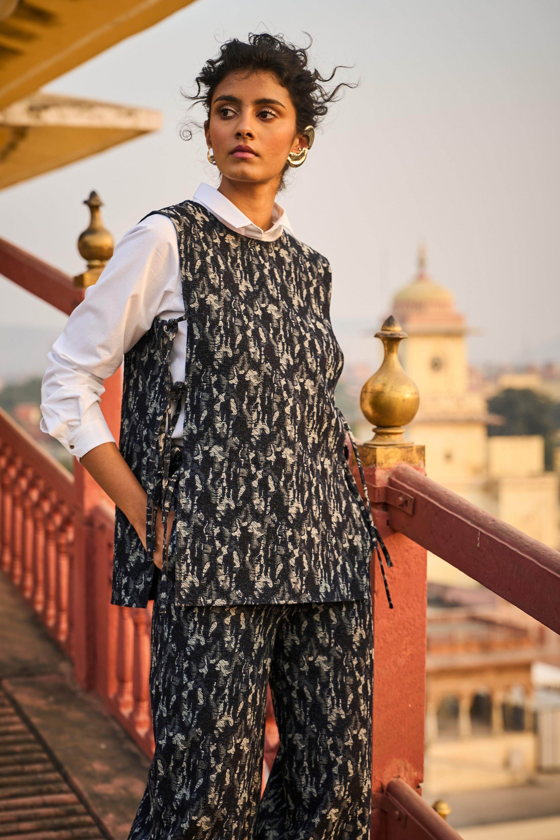 DENIM JACQUARD SIDE TIE OVERLAY - dash and dot