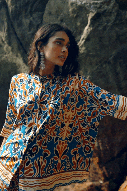 ABSTRACT FLORAL PRINTED TOP - dash and dot dash and dot