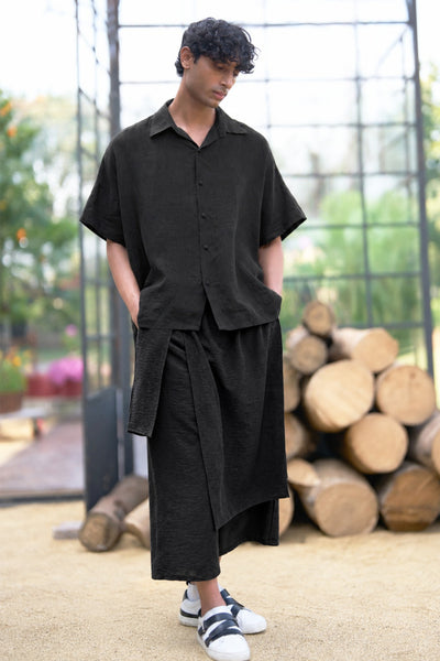 LINEN BOXY SHIRT & DRAPE PANEL CROP PANT