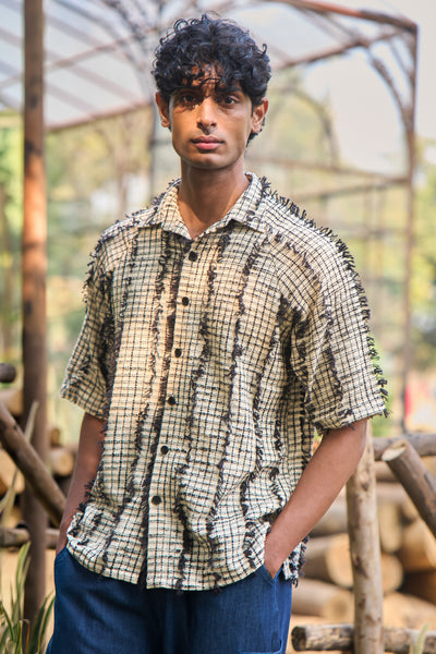 TEXTURED FRAYED SHIRT