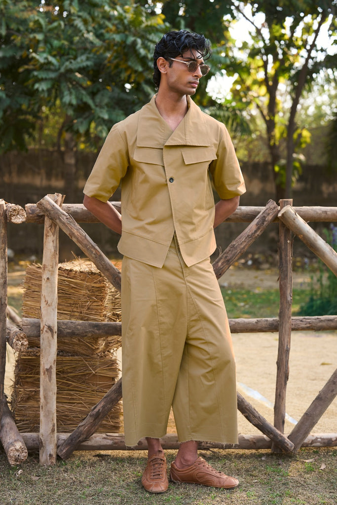 ARCHITECTURAL COLLAR POPLIN SHIRT & ASYMMETRIC PANELLED PANT dash and dot