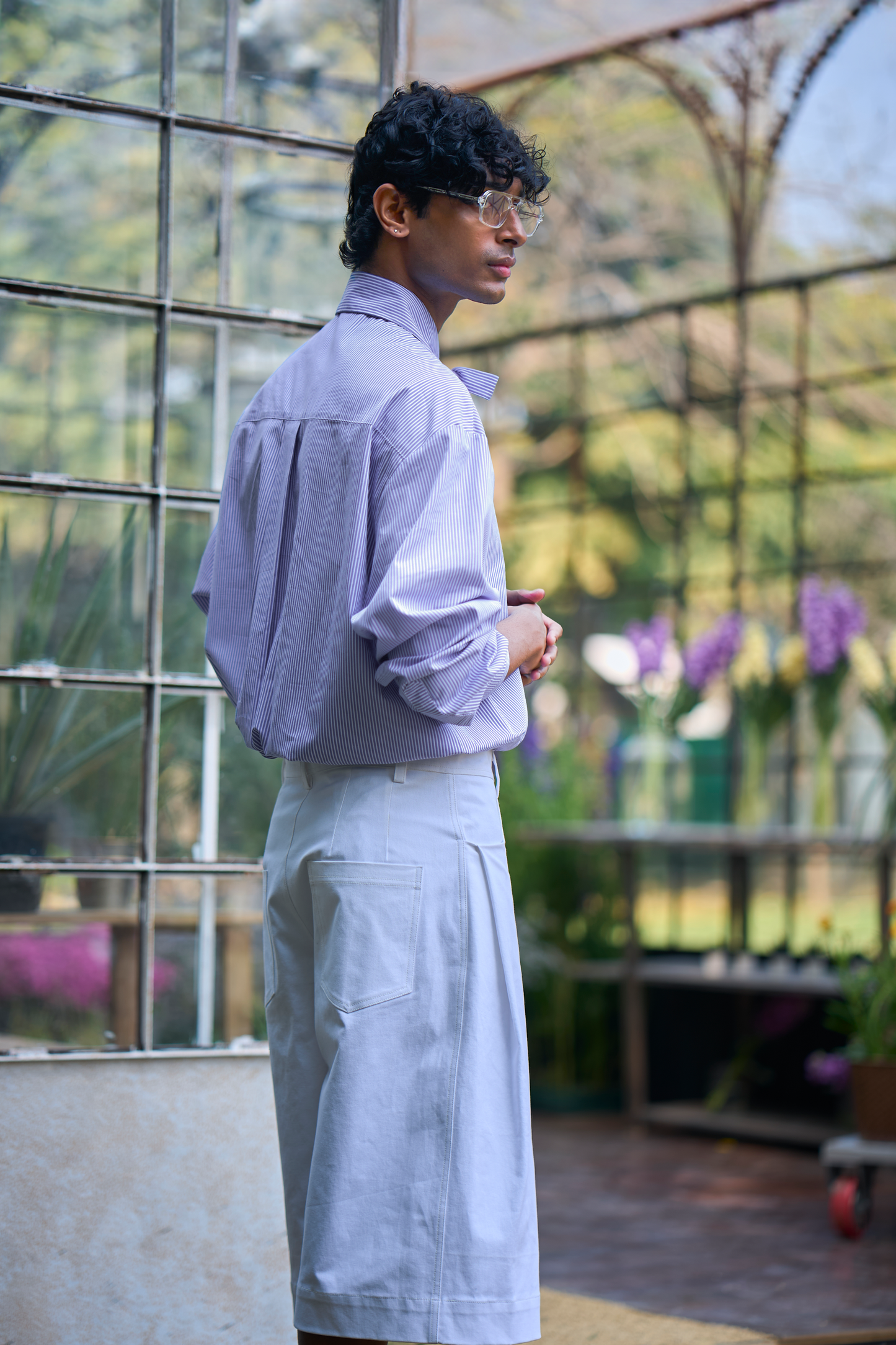 NECK TIE PINSTRIPE SHIRT