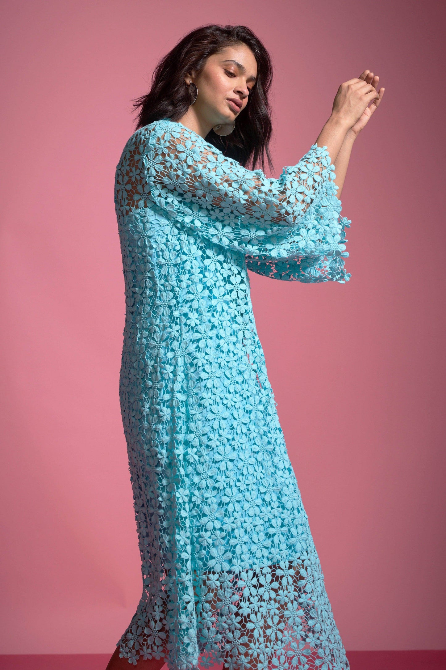 FLORAL LACE MIDI - dash and dot