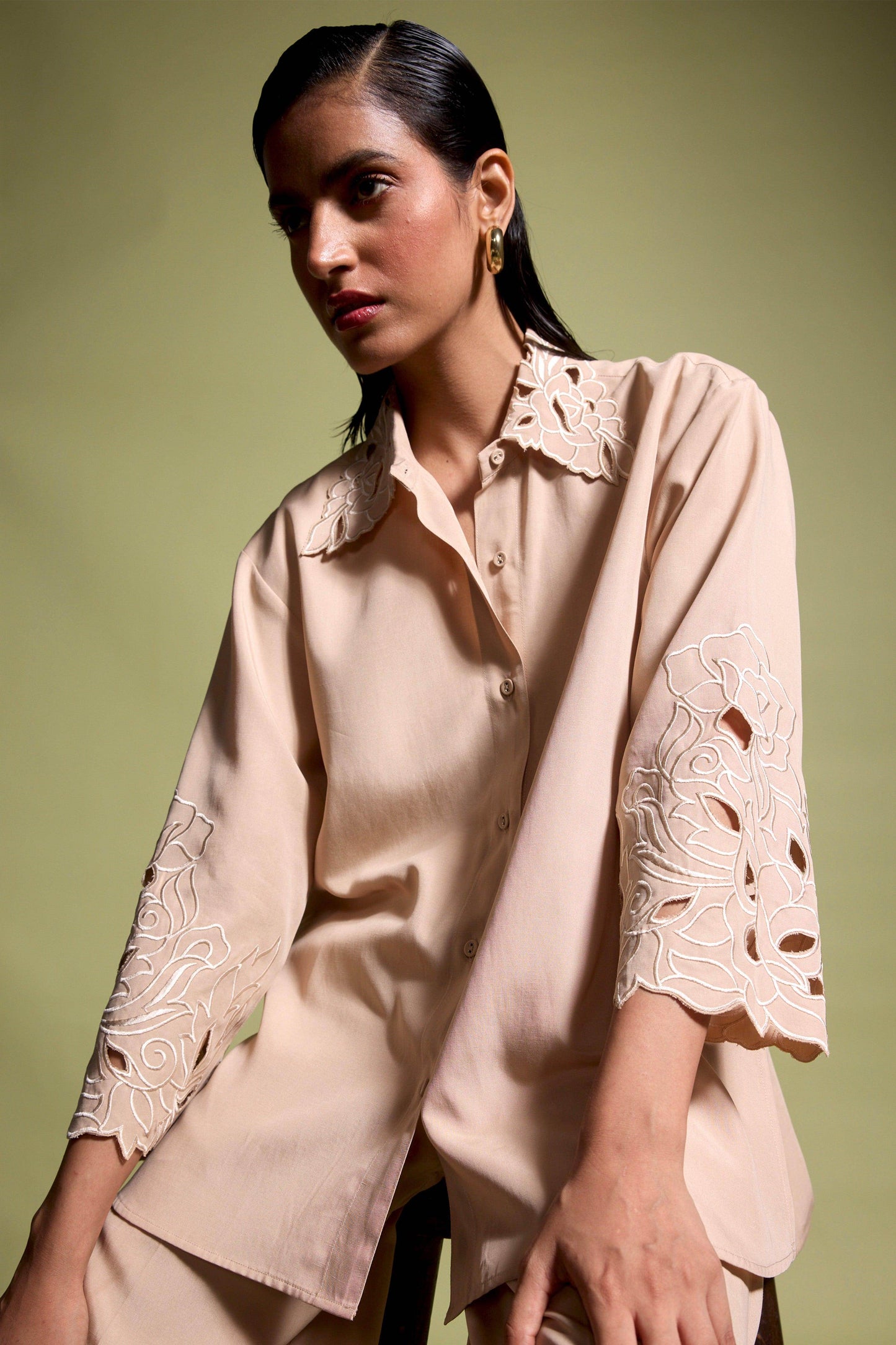 CUTWORK EMBROIDERED SHIRT - dash and dot