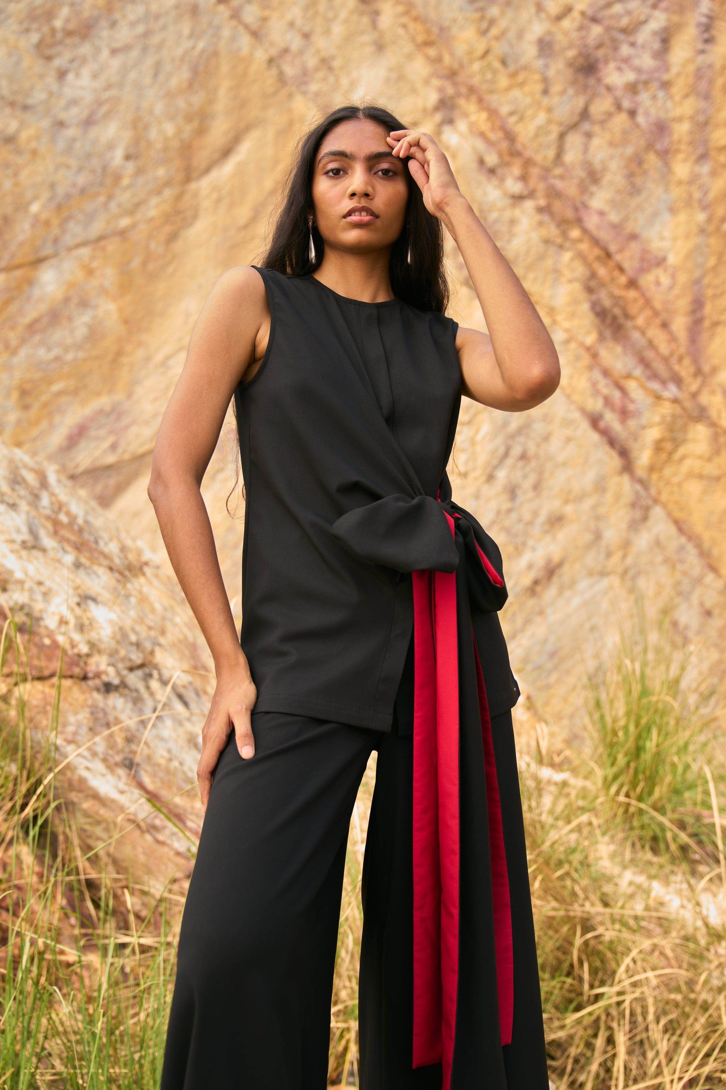 SIDE TIE SLEEVELESS PANT SUIT - dash and dot