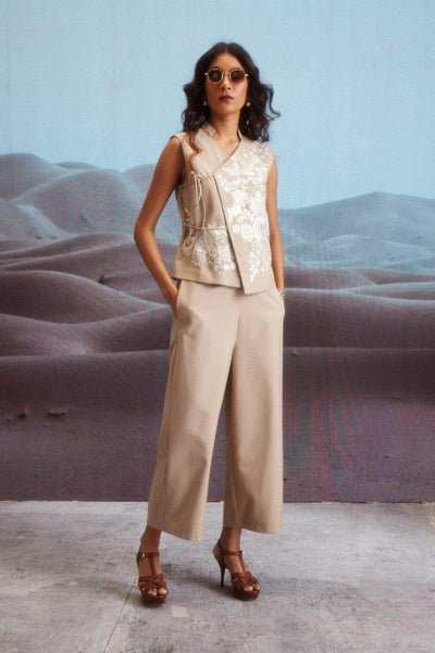 EMBROIDERED WAISTCOAT SET - dash and dot