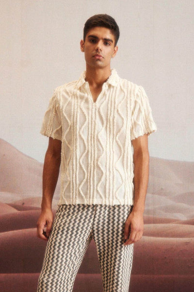 GEO TEXTURED POLO - dash and dot