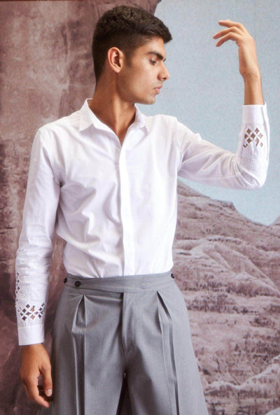 EMBROIDERED CUFF SHIRT - dash and dot