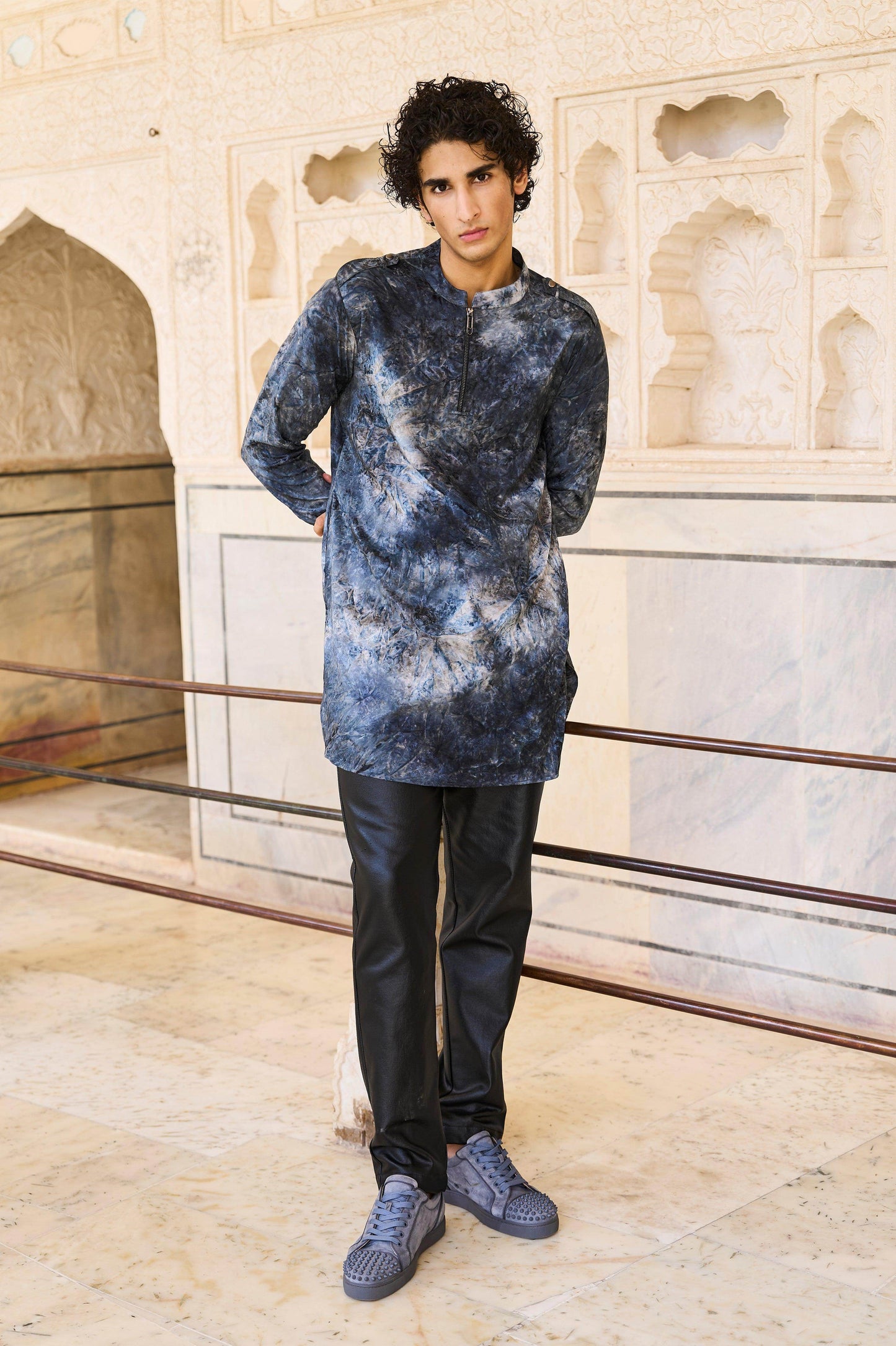 TIE DYE JACQUARD LONG SHIRT - dash and dot