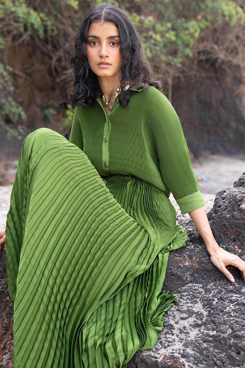 GREEN PLEATED SHIRT - dash and dot