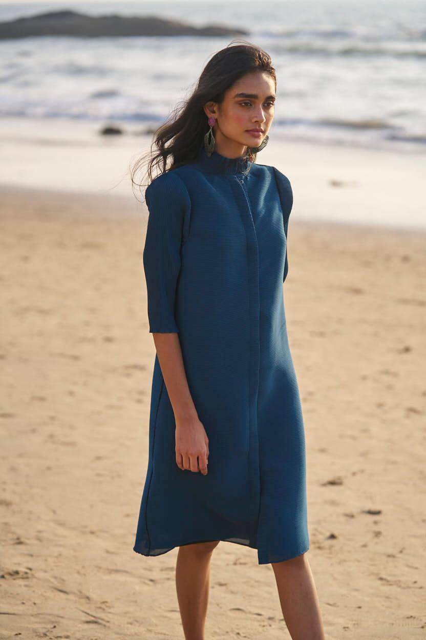 teal pleated midi dress Teal Sleeveless High Neck Pleated Midi Dress