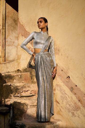 SILVER KNITTED SHIRT AND SARI SKIRT - dash and dot