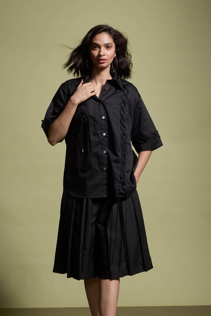 SHOELACE SHIRT - dash and dot dash and dot