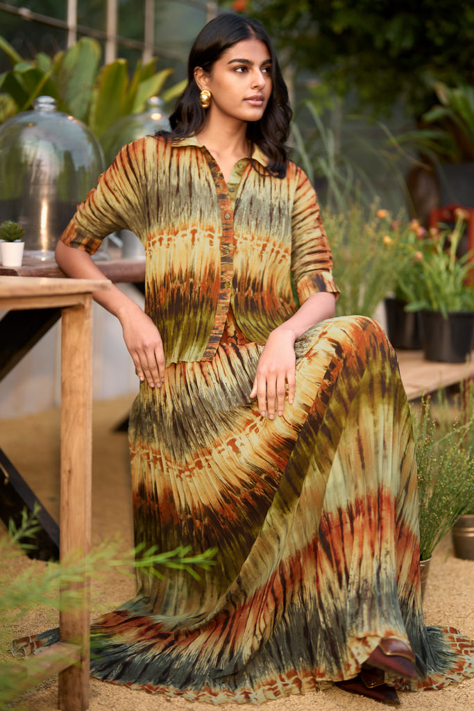 PLEATED TIE DYE SHIRT dash and dot