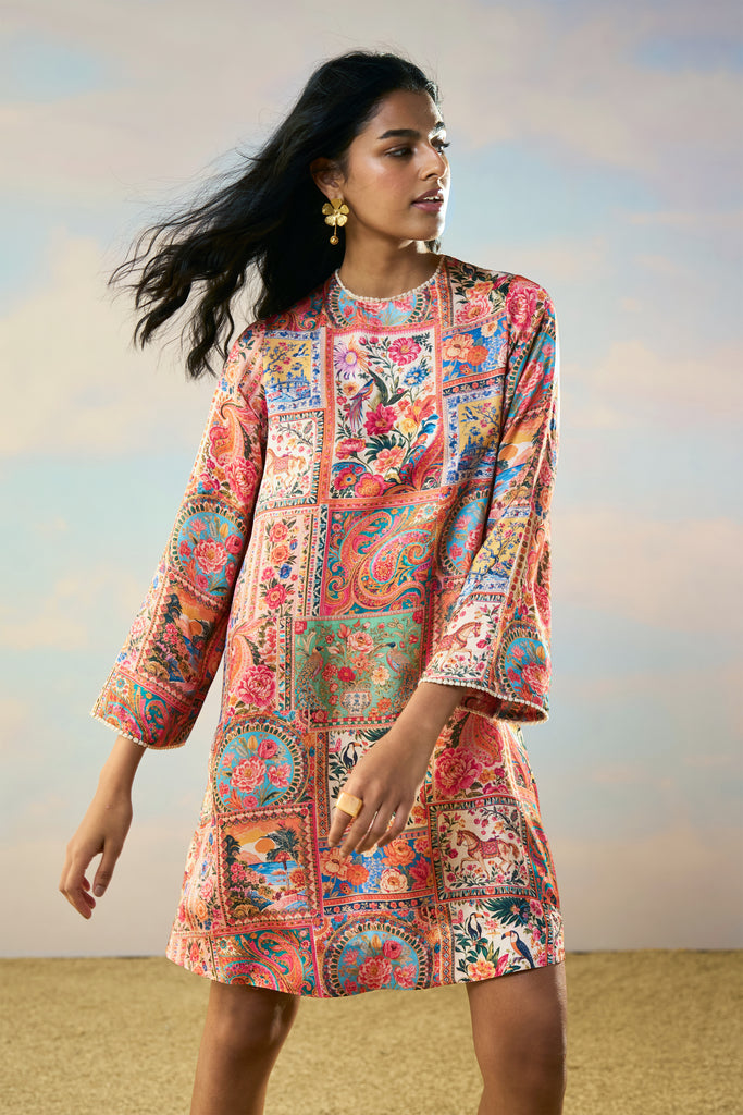ORNAMENTAL PRINT DRESS dash and dot