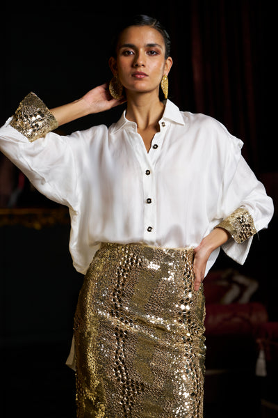 BOXY SHIRT WITH EMBROIDERED CUFFS