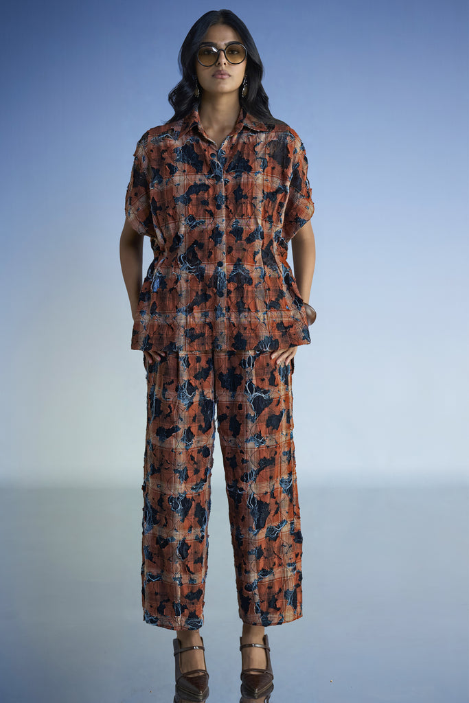 DISTRESSED SHIRT & PANT SET dash and dot