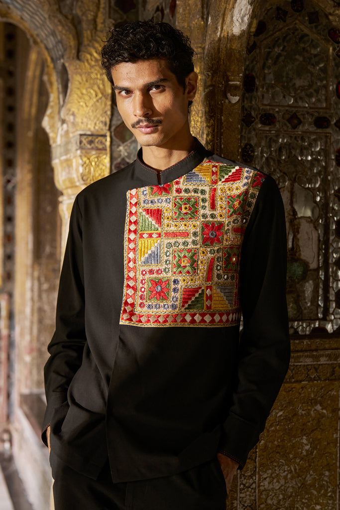 KUTCH EMBROIDERED SHIRT dash and dot