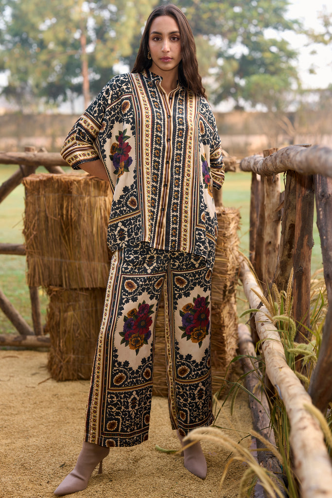 BAROQUE PRINTED STRAIGHT-CUT PANT dash and dot