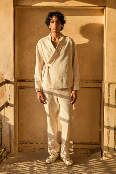 TEXTURED STRAIGHT PANT - dash and dot