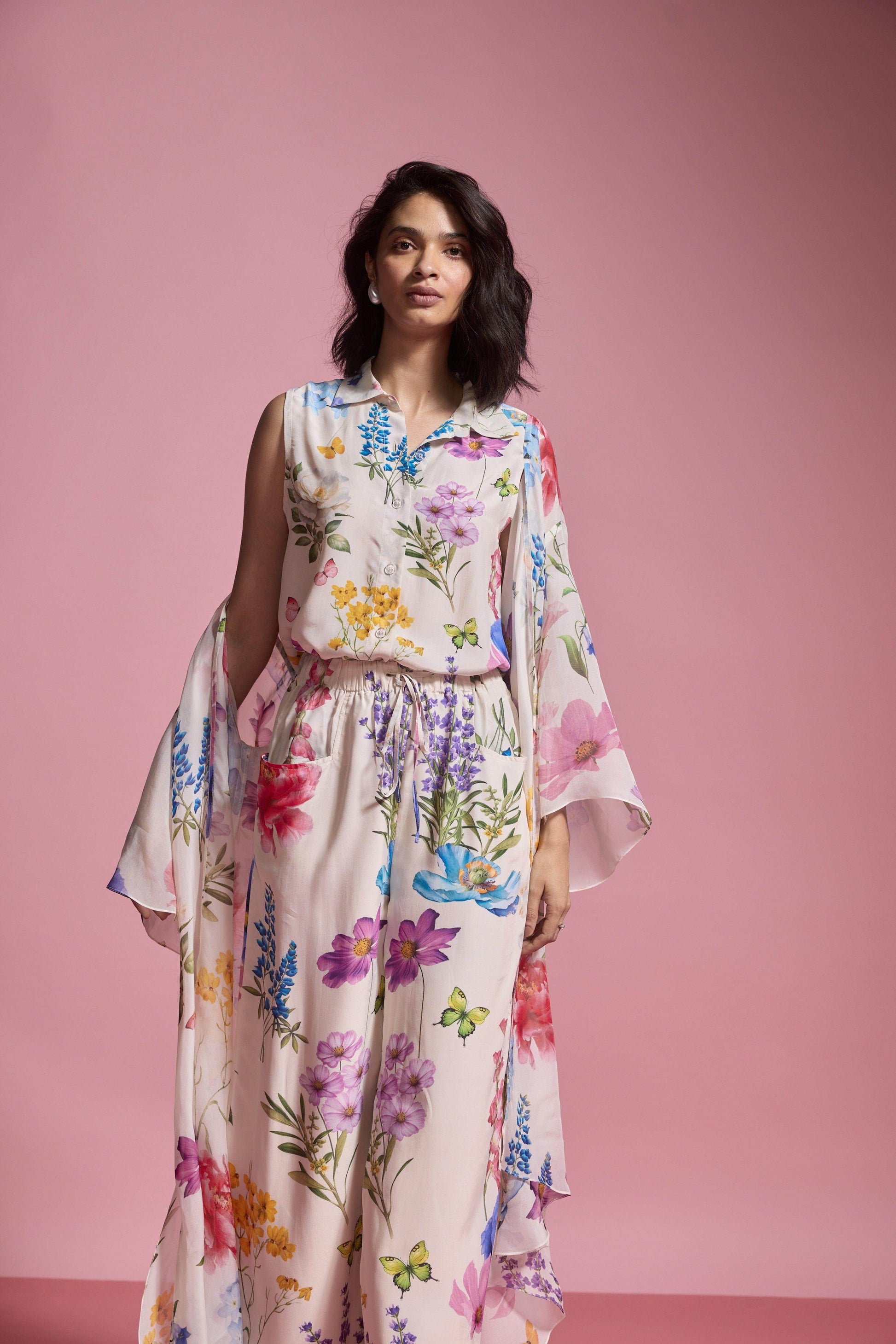 SLEEVELESS FLORAL PANT SET - dash and dot