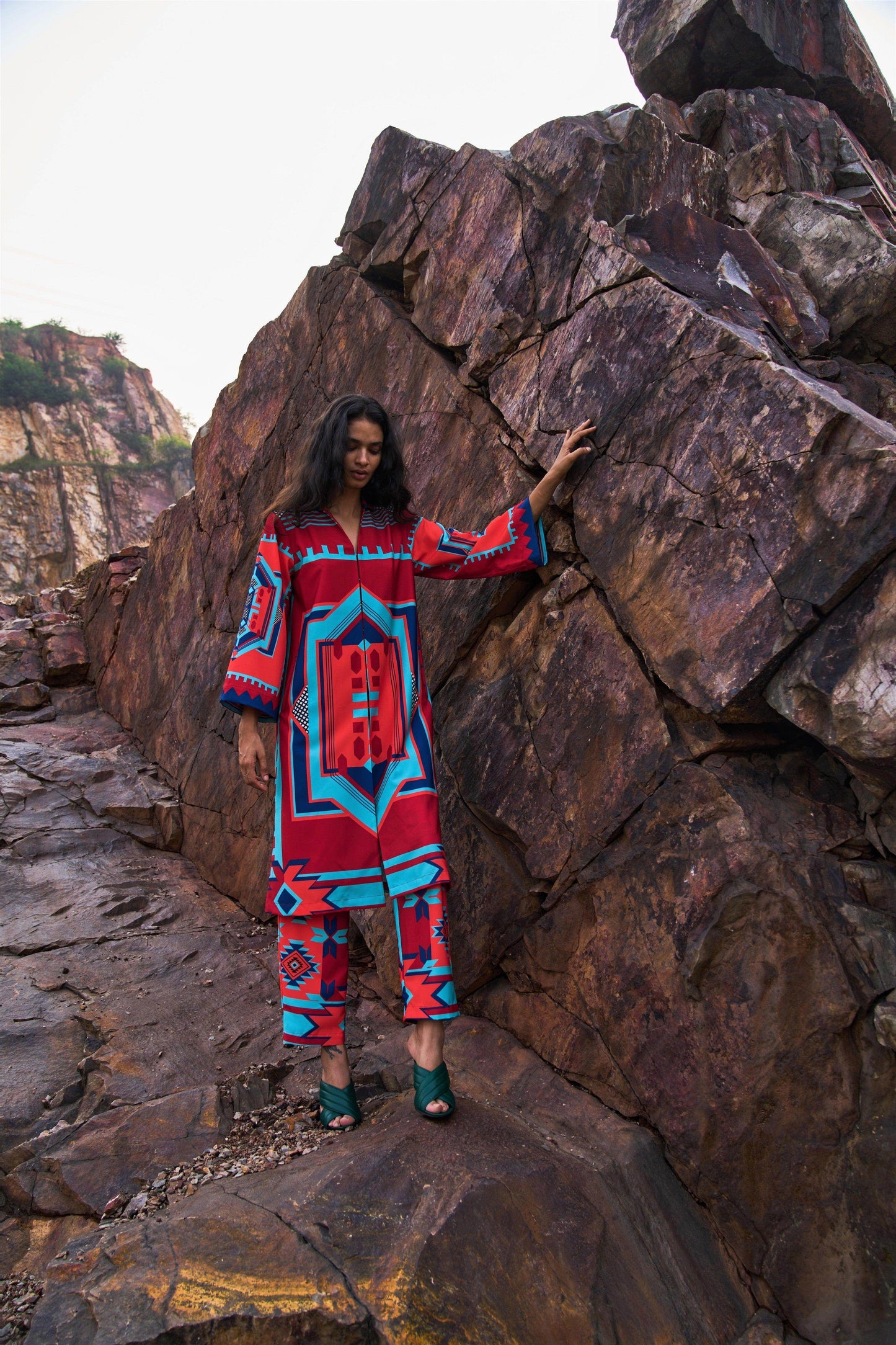 TRIBAL PRINTED PANT SET - dash and dot