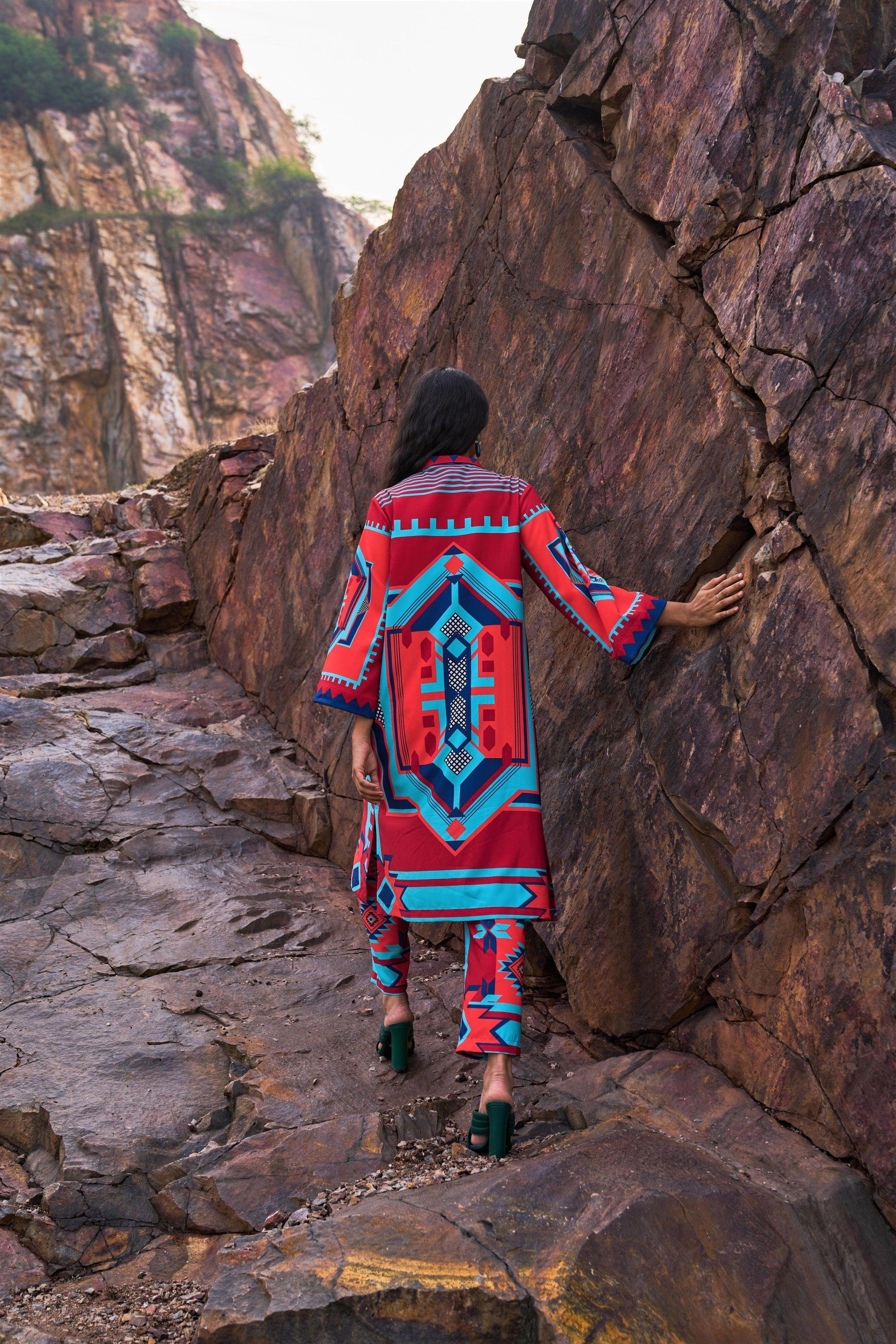 TRIBAL PRINTED PANT SET - dash and dot