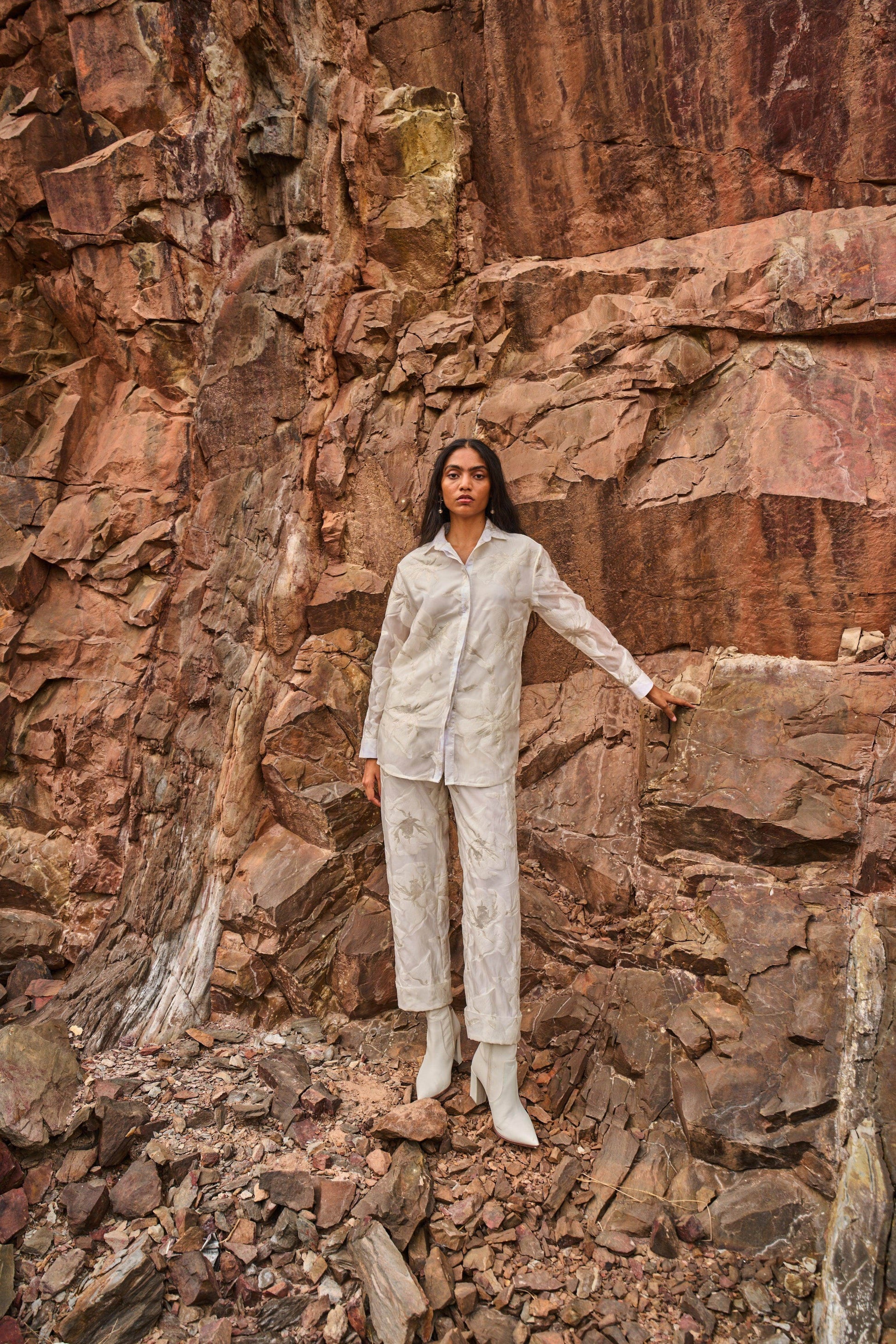 IVORY BROCADE PANT - dash and dot