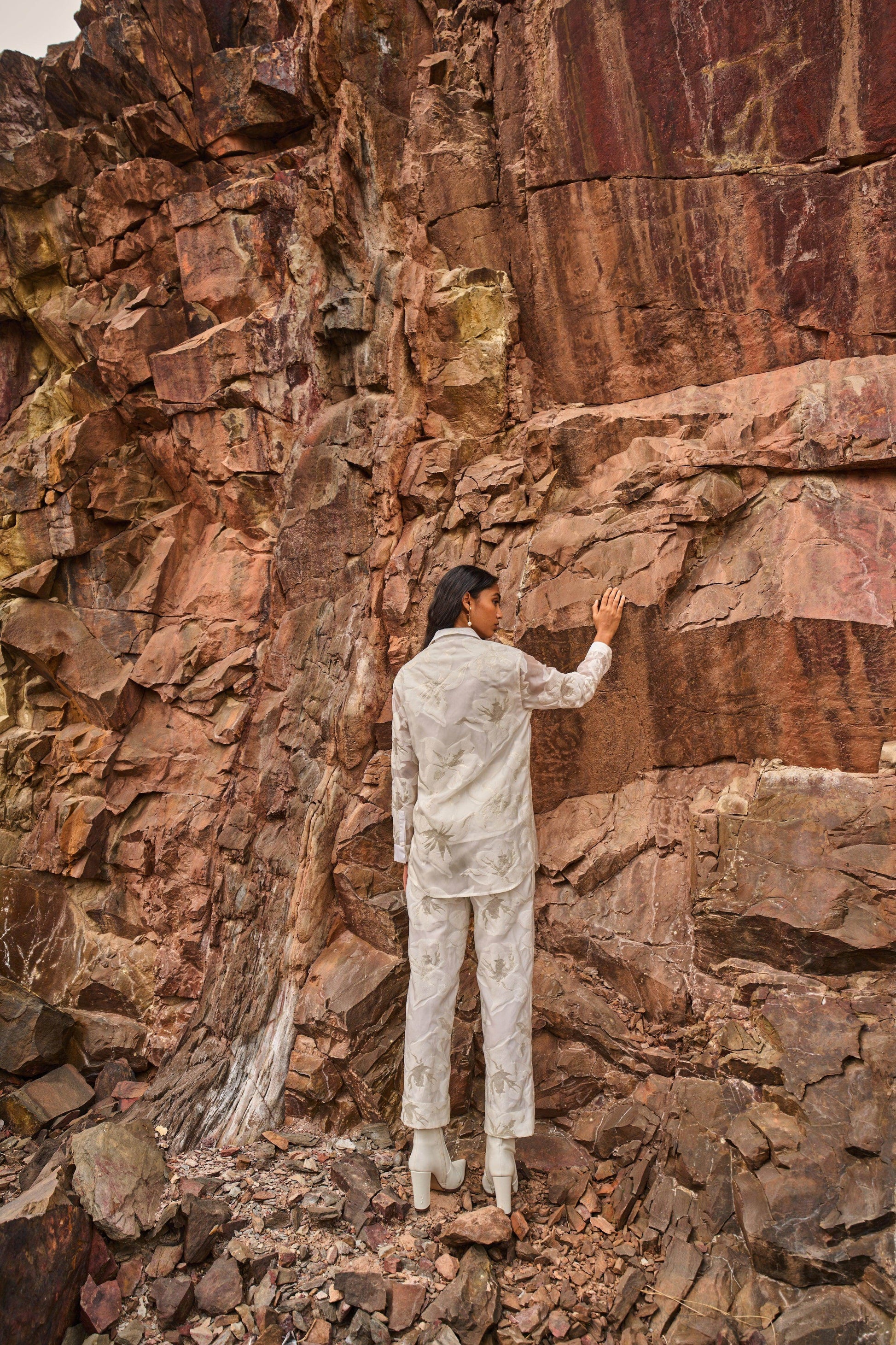 IVORY BROCADE PANT - dash and dot
