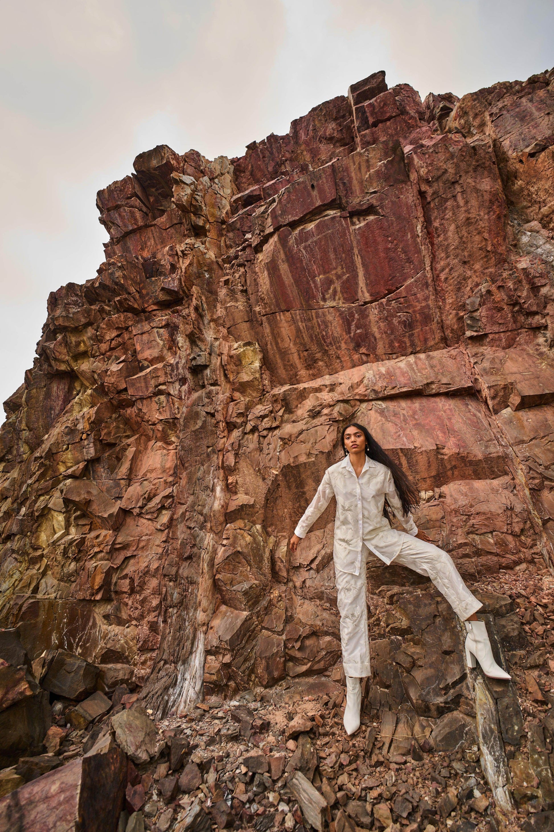 IVORY BROCADE PANT - dash and dot