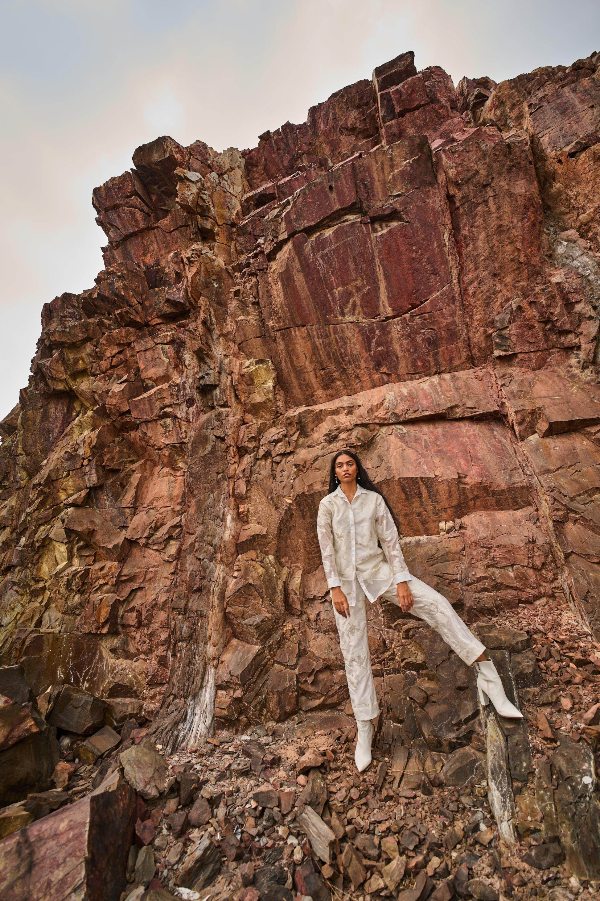 IVORY BROCADE PANT - dash and dot