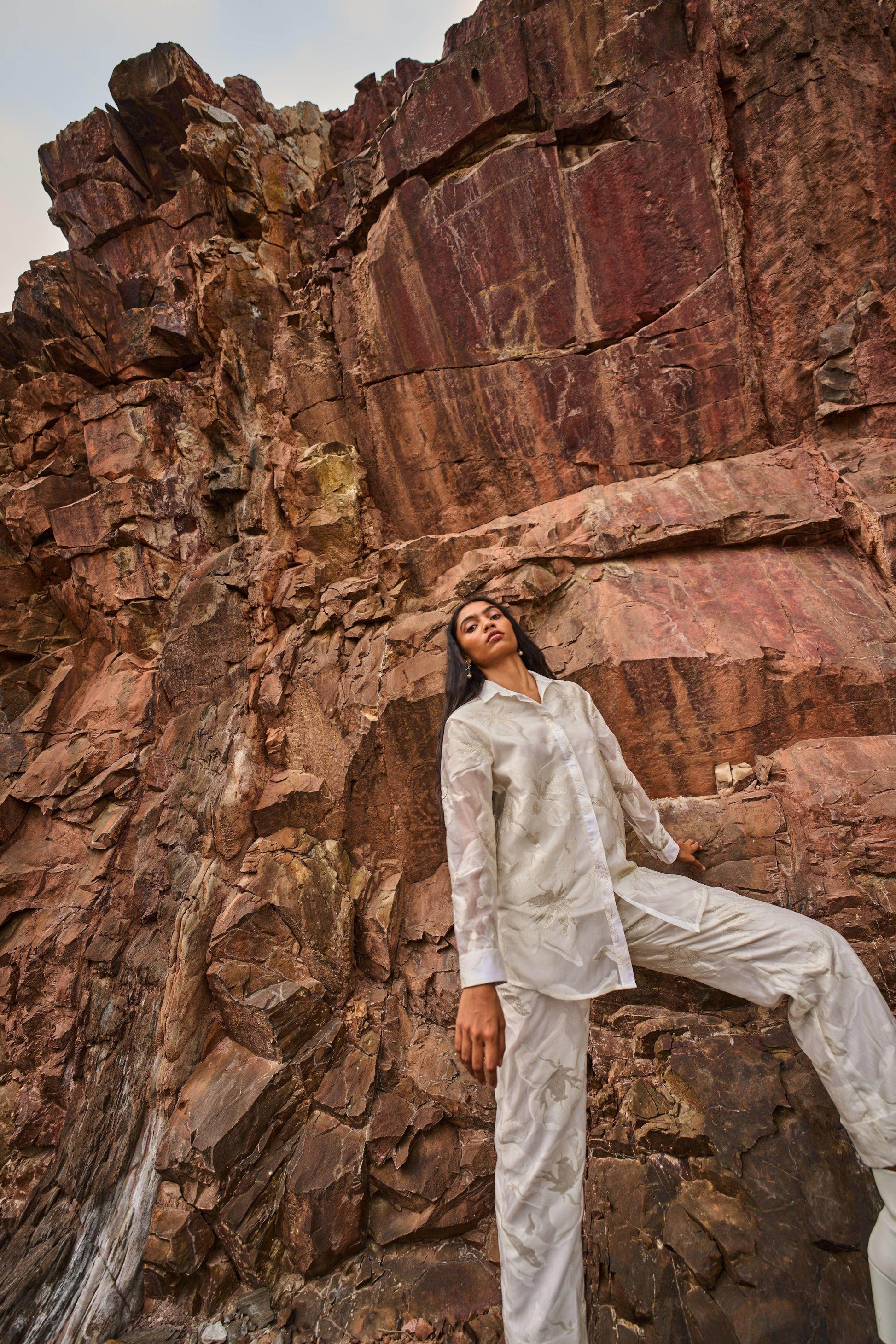 IVORY BROCADE PANT - dash and dot