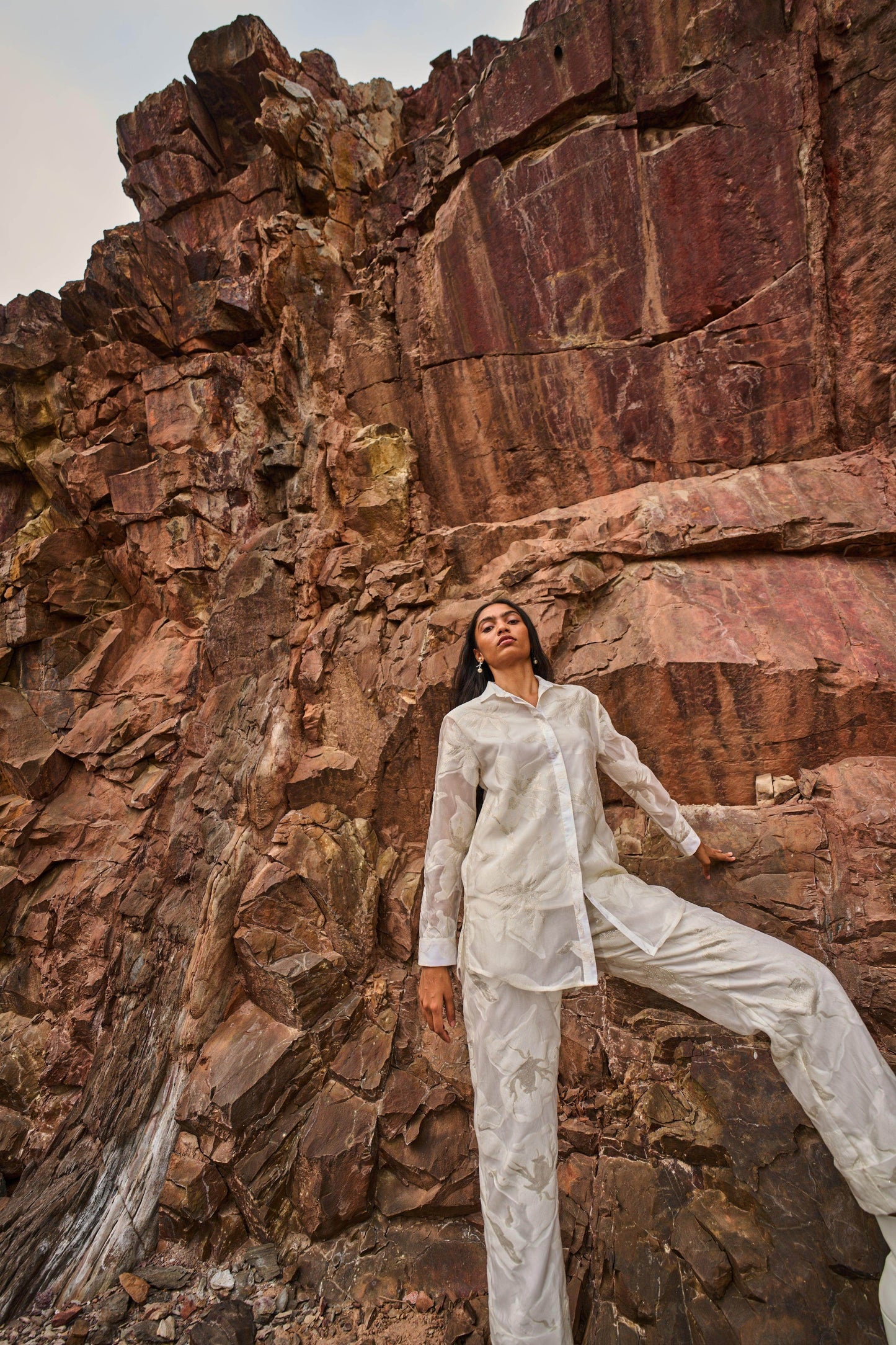 IVORY BROCADE PANT - dash and dot
