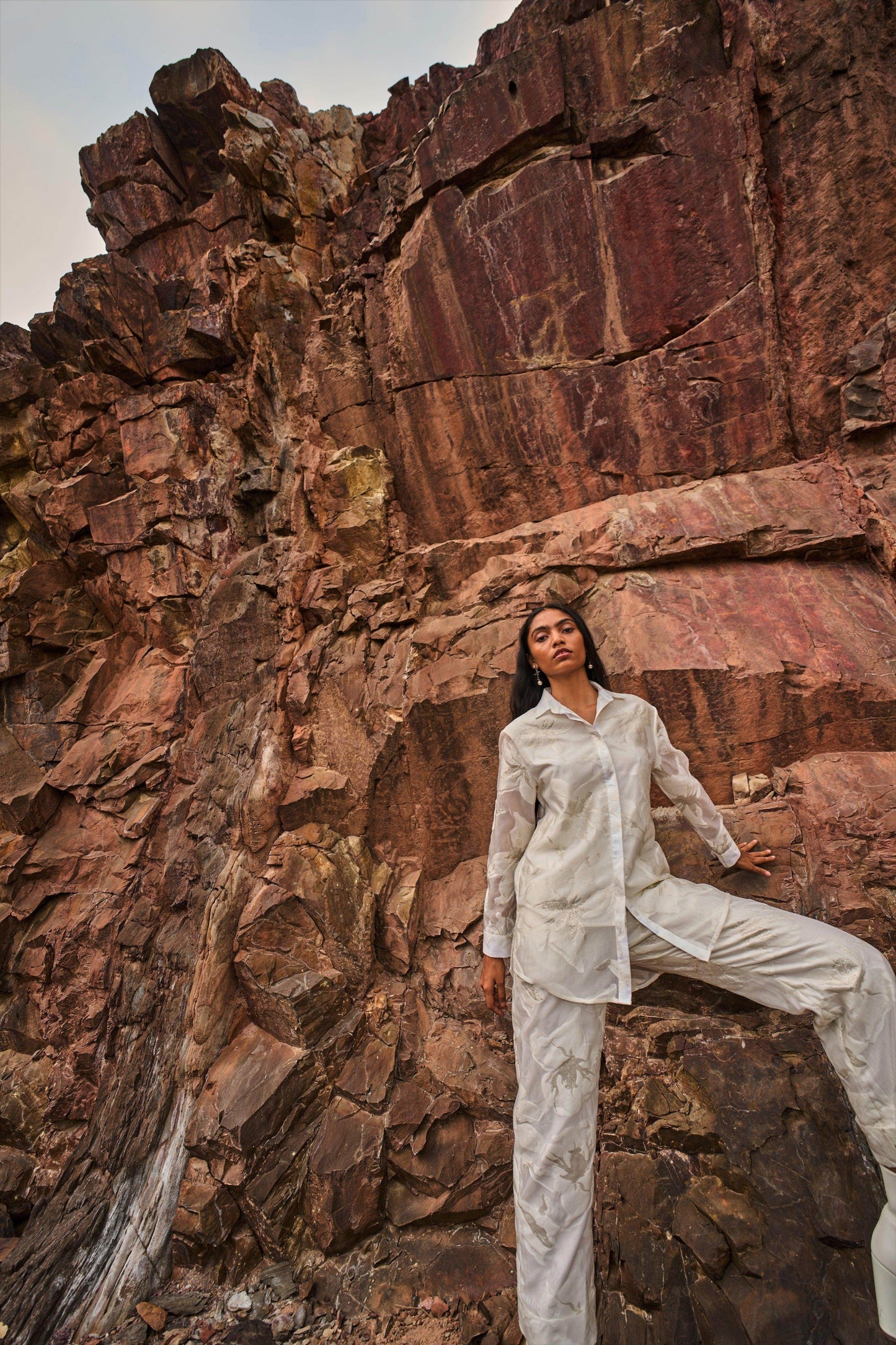 IVORY BROCADE PANT - dash and dot