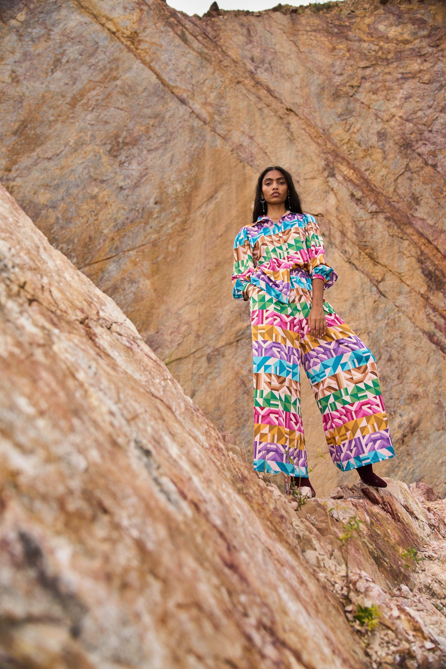 MULTICOLOUR MOTIF STRIPE PANT - dash and dot